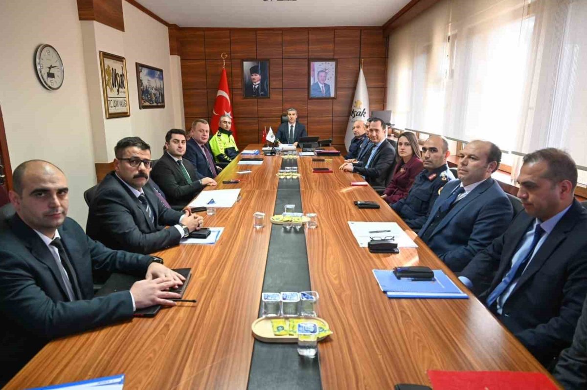 Uşak’ta İl Güvenlik ve Koordinasyon Toplantısı Gerçekleşti