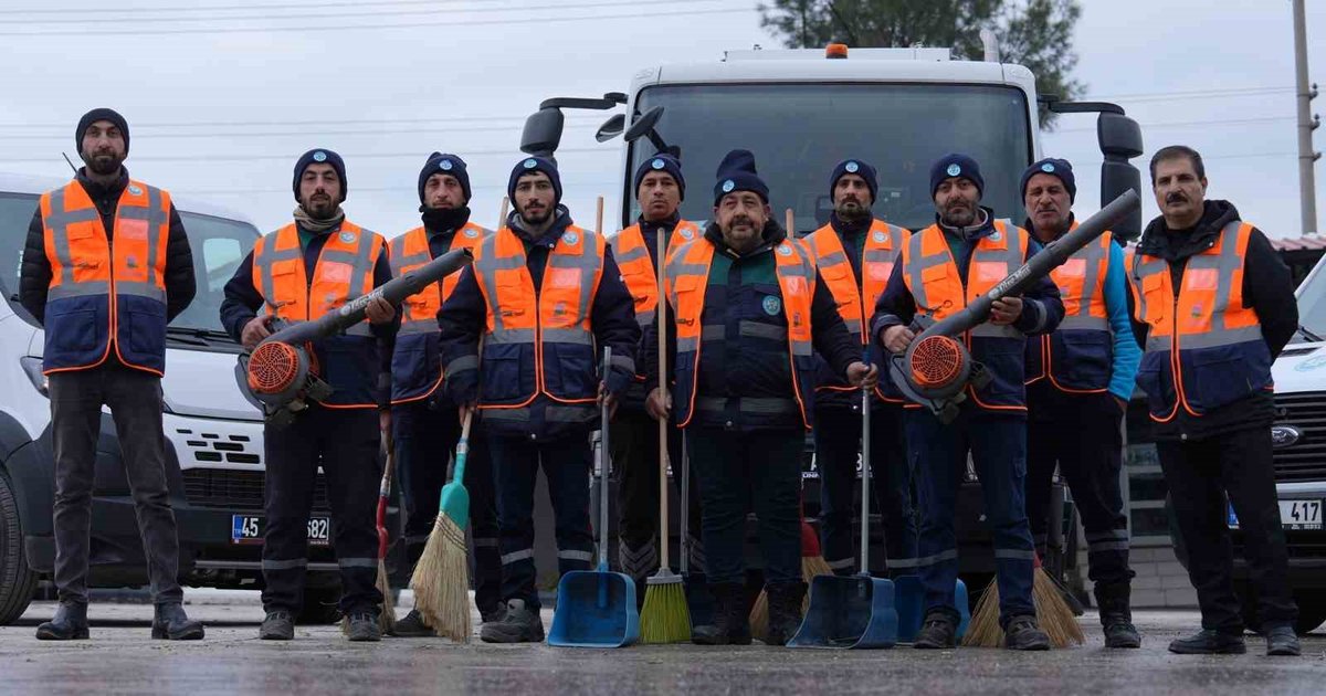 Manisa'da Çevre Kirliliğine 'Atık Avcıları' Son Verecek