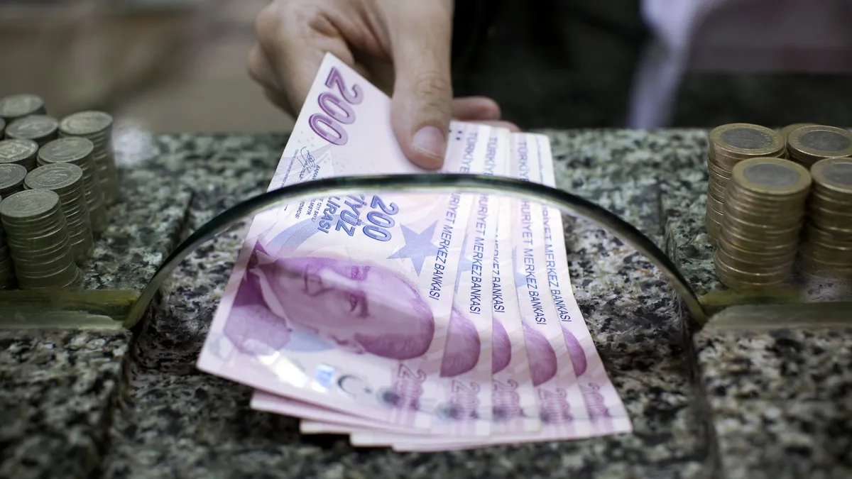 2026 Emekli Zammı: Taban Maaş Bilgileri ve 20 Bin Lira Ödeme Hesaplama!