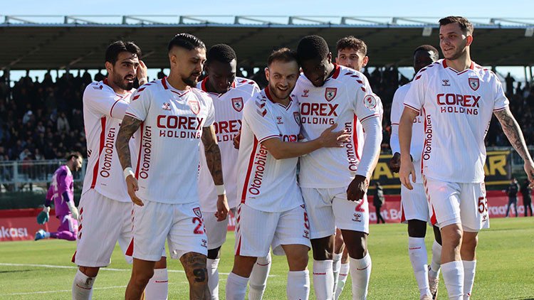Aliağa FK 2-6 Samsunspor Karşılaşmasının Kısa Özeti