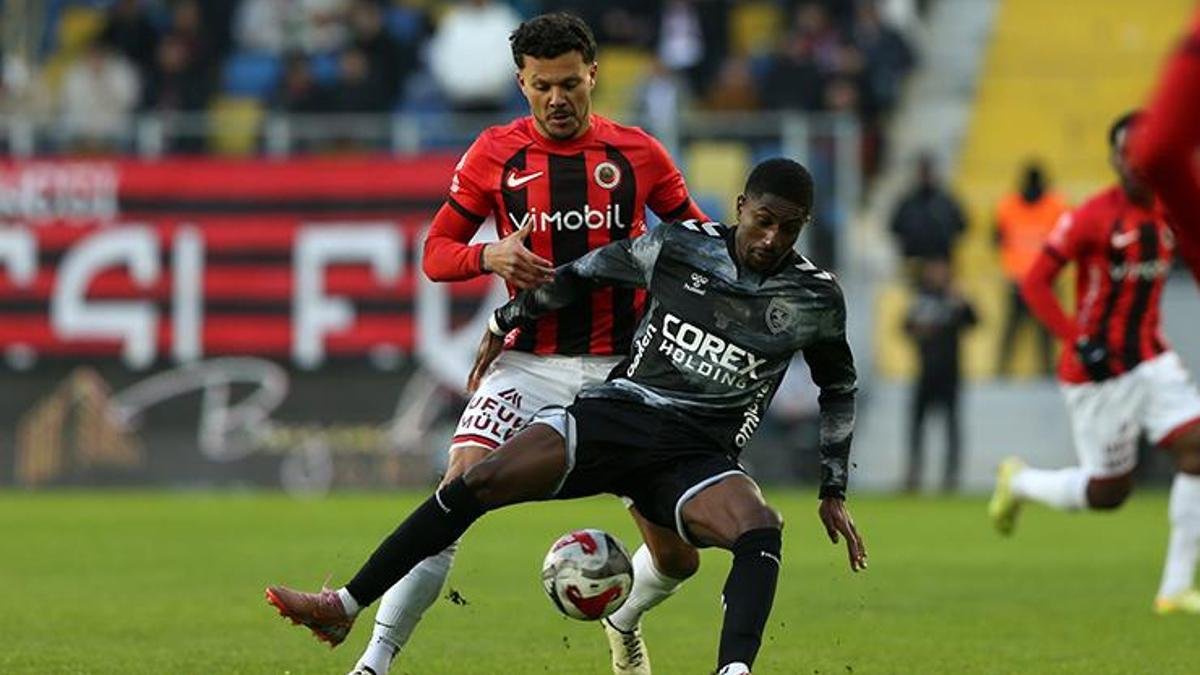 CANLI | Gençlerbirliği ile Samsunspor Mücadelesi (Süper Lig)