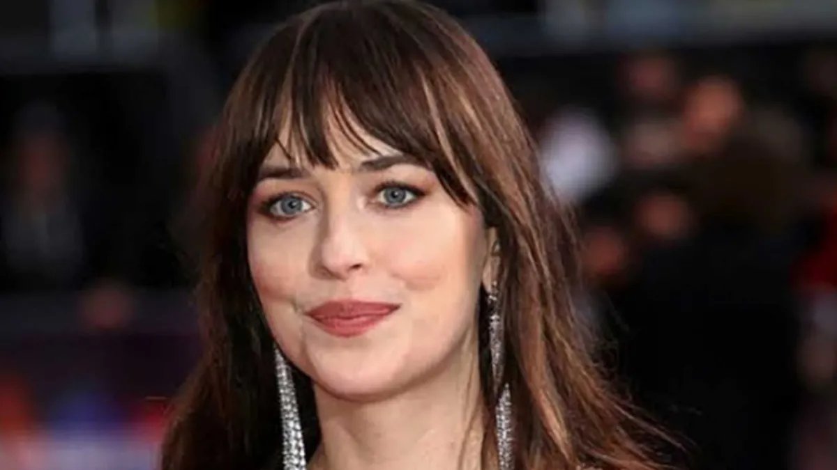 Dakota Johnson'ın Güzellik Sırrını Paylaştığı Ortaya Çıktı!