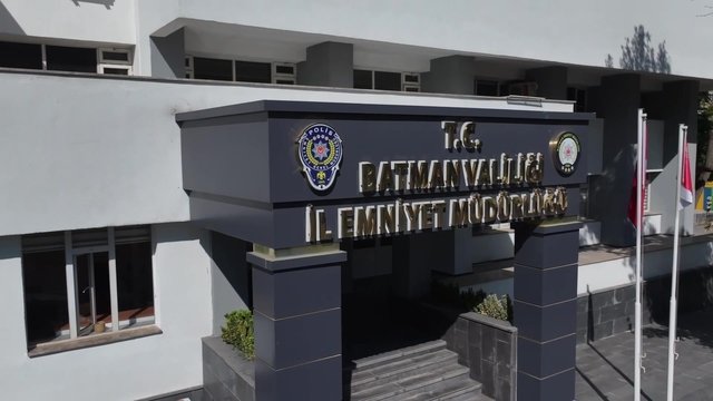 Batman'da Kuyumcu Soygunu İddiasıyla Dolandırıcılık: 2 Şüpheli Tutuklandı