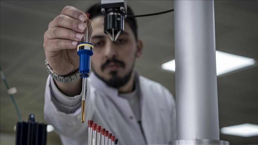 Atatürk Üniversitesi Bilim İnsanları Erzurum'da İlaç Malzemesi Geliştiriyor