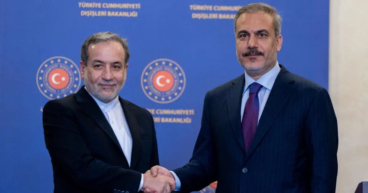 Nükleer Görüşmeler: Fidan, İranlı Meslektaşı Erakçi ile Buluştu