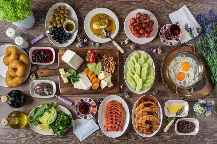 Bugün Ne Hazırlasam' Diyenler İçin Günün Tarif Seçkisi