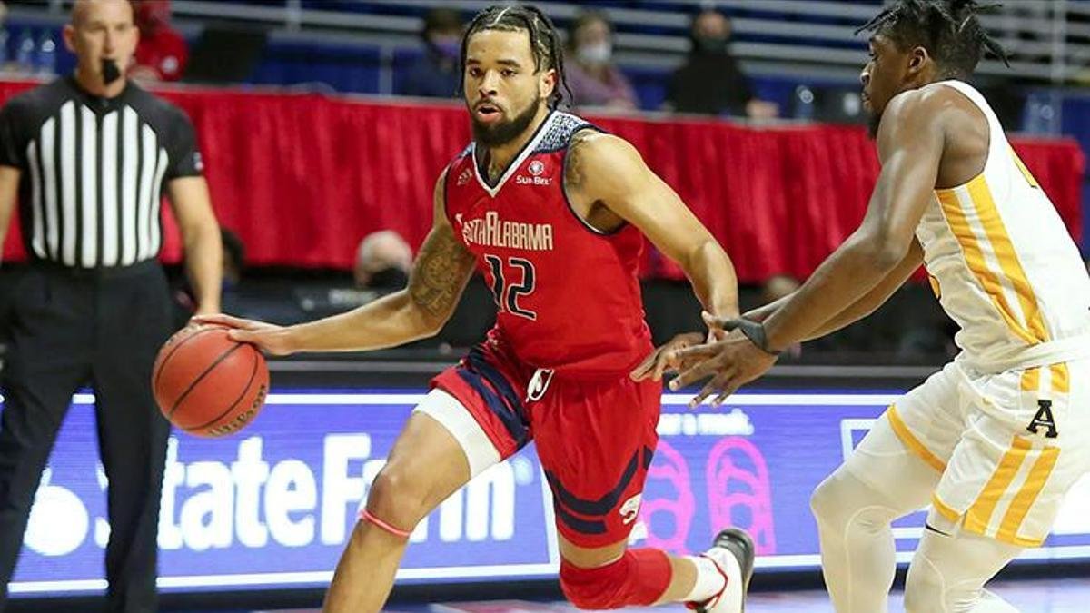 Michael Flower Petkimspor'a Transfer Oldu