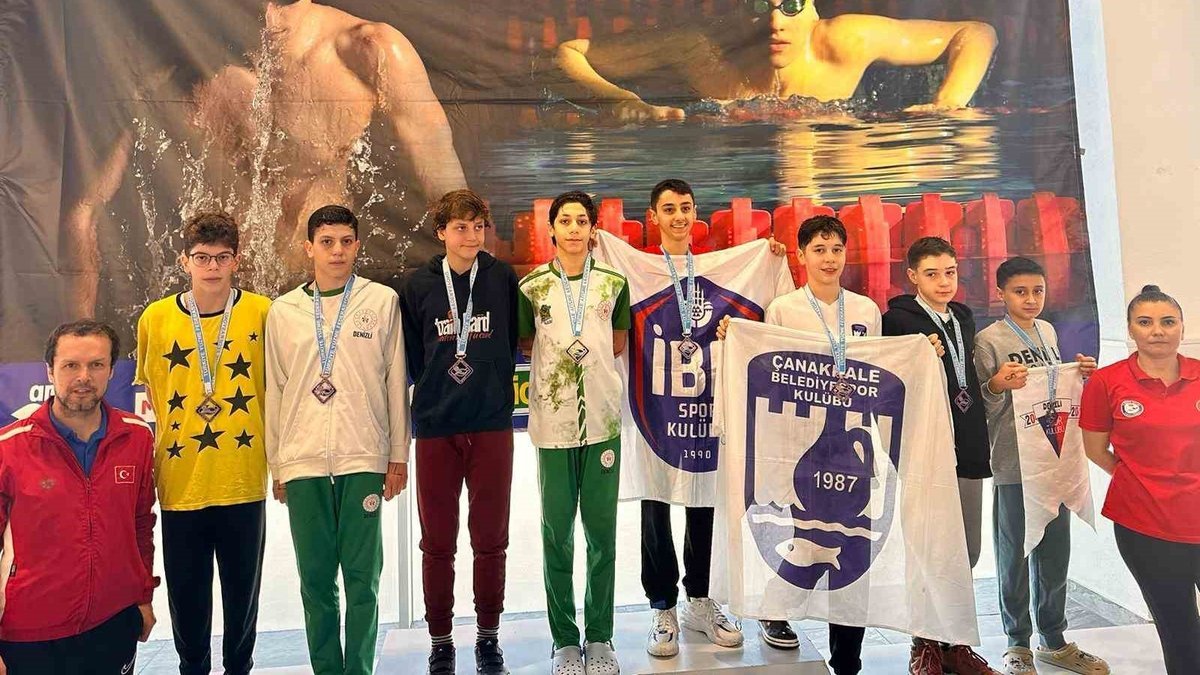 Yüzme Dalında Türkiye'nin Şampiyonu Oldu!