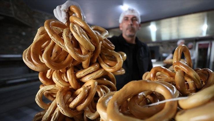 Mükemmel Kıvamda Ramazan Simidi Tarifi! Uzun Süre Taze Kalıyor