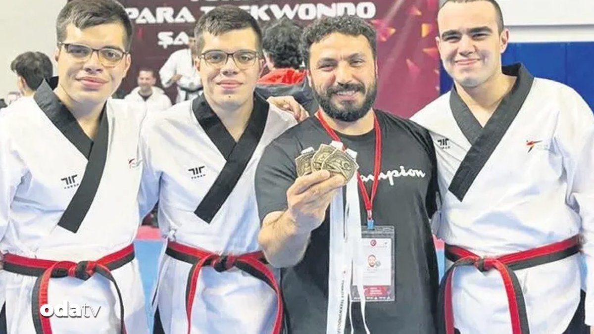 Otizmli İkizler Sürekli Madalya Kazanıyorlar