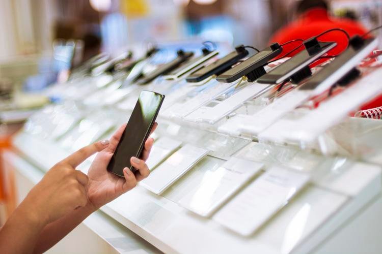 Bilgisayar Ve Telefon Alacaklara Dikkat! Altın Gümüş Fiyatları Yükseliyor