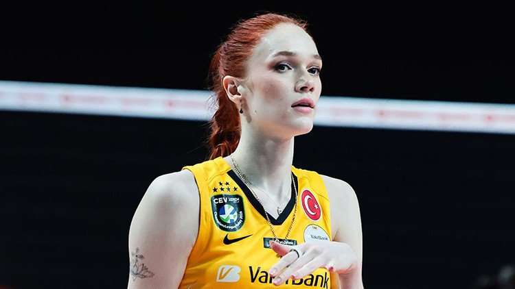 VakıfBank'ın Yıldızı Marina Markova'dan Açıklama! 'Voleybol Akıllarına Gelmiyor
