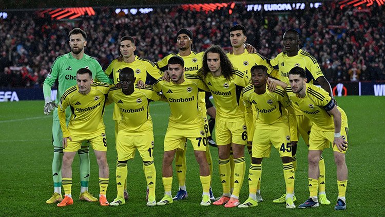 Fenerbahçe'nin Antalyaspor Karşılaşması Öncesi 6 Eksik Oyuncu!