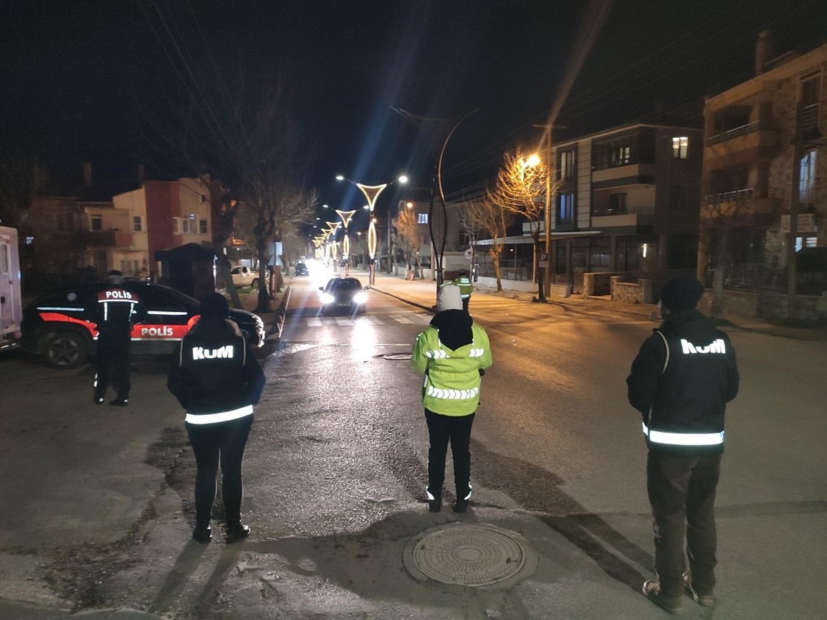 Keşan'da Güvenlik Ve Trafik Denetimi Gerçekleştirildi