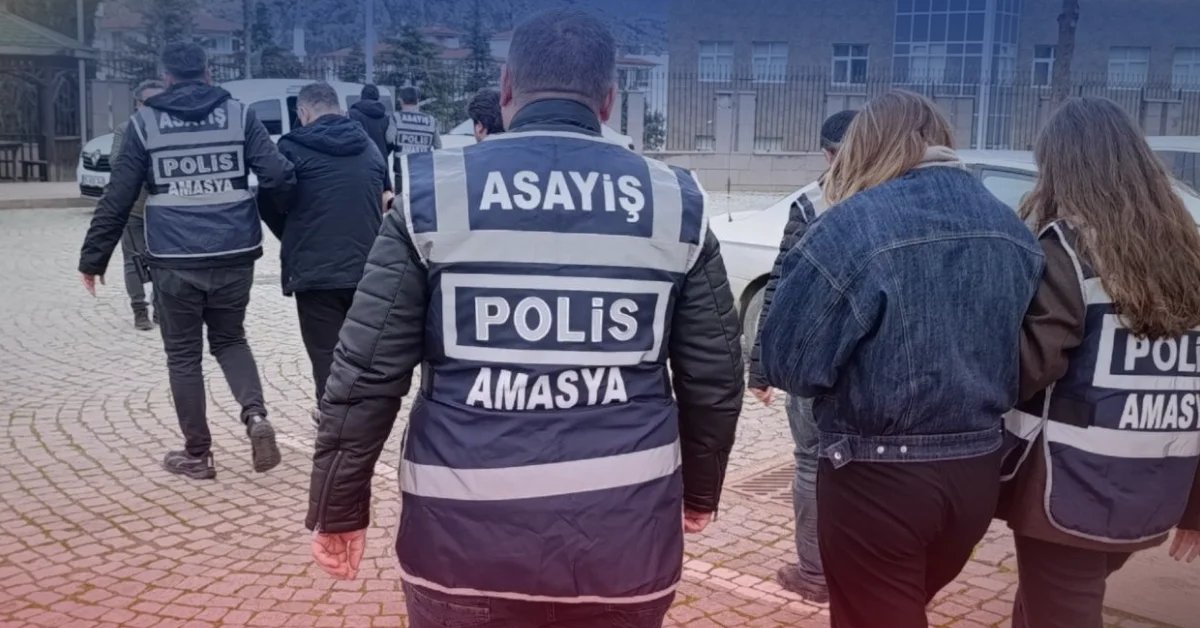 Kredi Kartı Verileriyle 2,1 Milyon TL'lik Dolandırıcılık: 3 Gözaltı