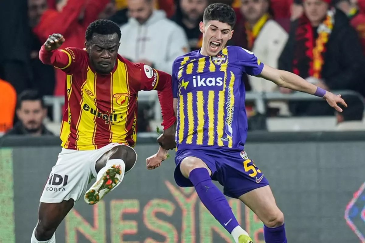 Zorlu Deplasmanda 1 Puan Aldı! Eyüpspor Düşmemek İçin Mücadele Ediyor