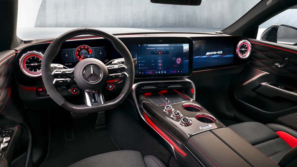 Mercedes-AMG'nin Süper Elektrikli Araç Konsolu Tanıtıldı