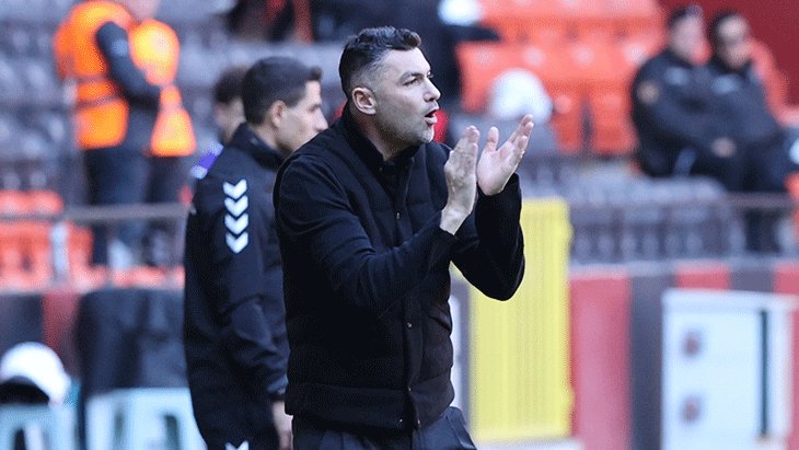 Gaziantep FK'da Burak Yılmaz'ın İstifa Tepkilerine Cevap: 'Bu İş Cesurların Yolu Değil