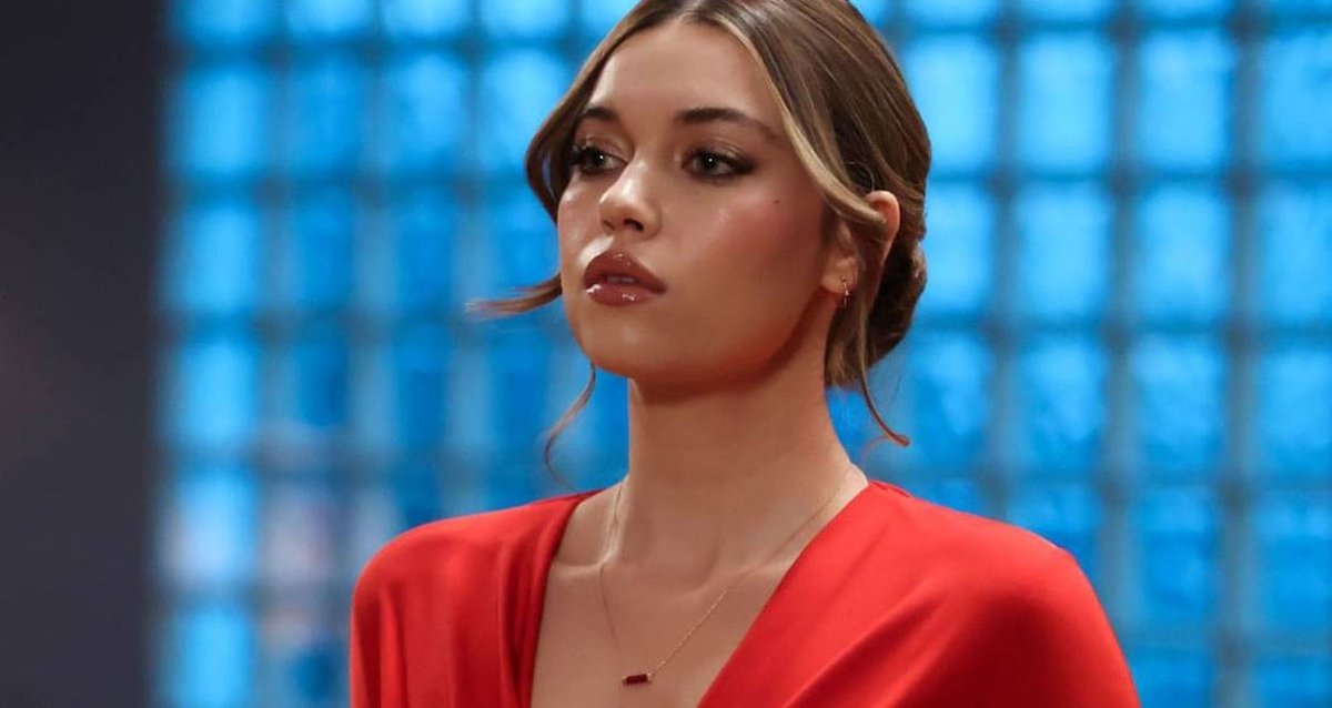 Afra Saraçoğlu'na Mert Ramazan Demir Hakkında Soruldu: "Bence Sormayın