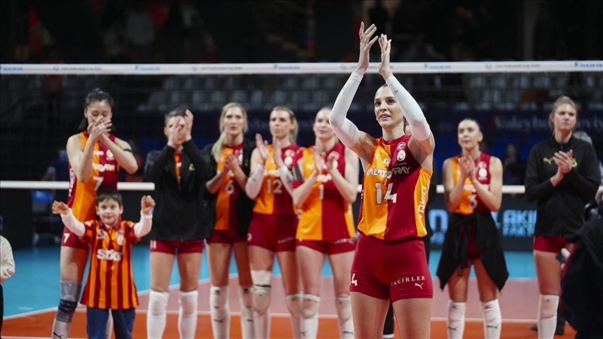 Galatasaray Daikin'in Karşısında CSO Voluntari Takımı!