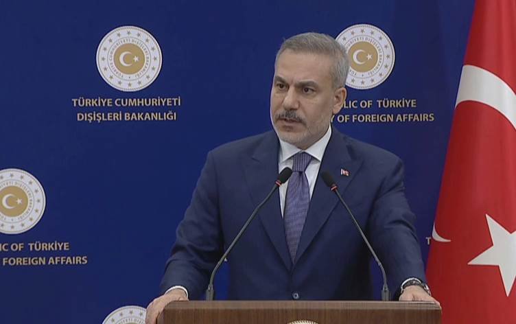 Hakan Fidan: İran'daki İç Savaş Senaryolarına Dikkat Çekiyoruz