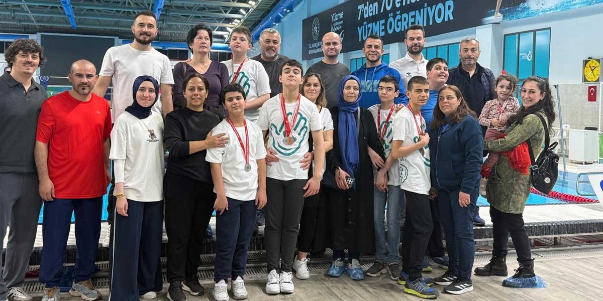SOBE Yüzme Ekibi’nden Tarihi Başarı: 28 Madalya Kazandı