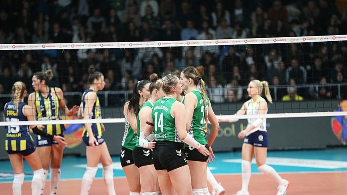 Voleybol Vodafone Sultanlar Ligi'nde Play-Off 1-4 Ve Final Programı Duyuruldu