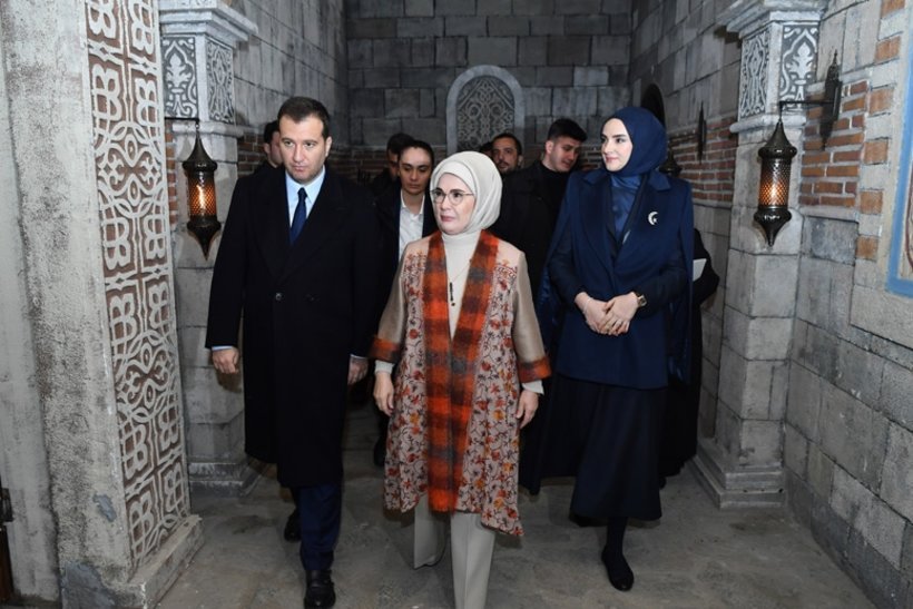 Emine Erdoğan "Kuruluş Orhan" Çekim Alanında Görüntülendi!
