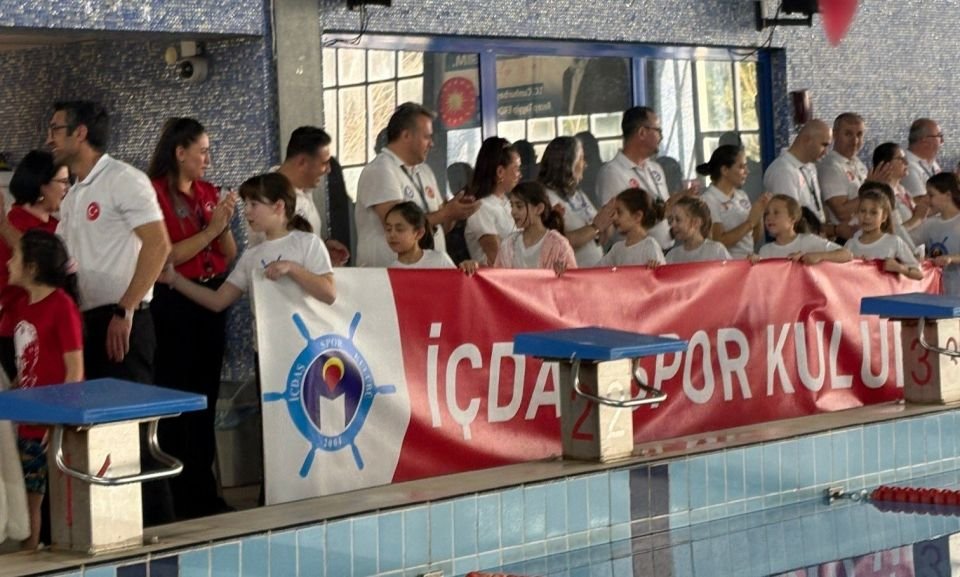 İÇDAŞ Spor Kulübü'nün 18 Mart Yüzme Etkinliğinde Önemli Zafer