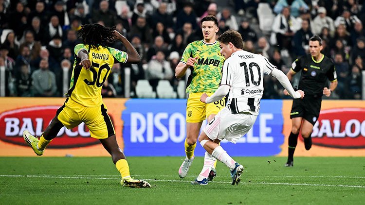 Kenan Yıldız Tarihe İmza Attı, Juventus İç Sahada Yenilgiye Uğradı!