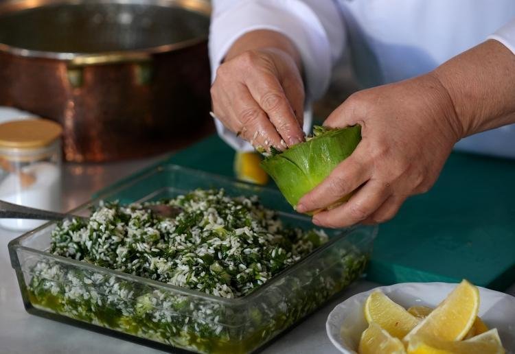 Ege'nin Vazgeçilmezi: Sağlıklı Ve Nefis Enginar Dolması Tarifi!