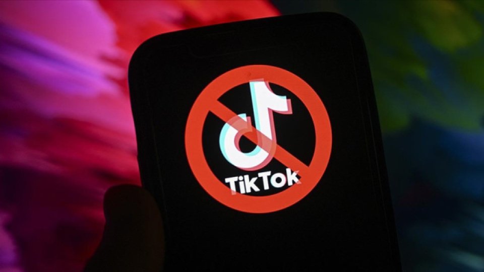 Fransa'nın Eğitim Bakanı TikTok Hakkında Suç Duyurusunda Bulundu