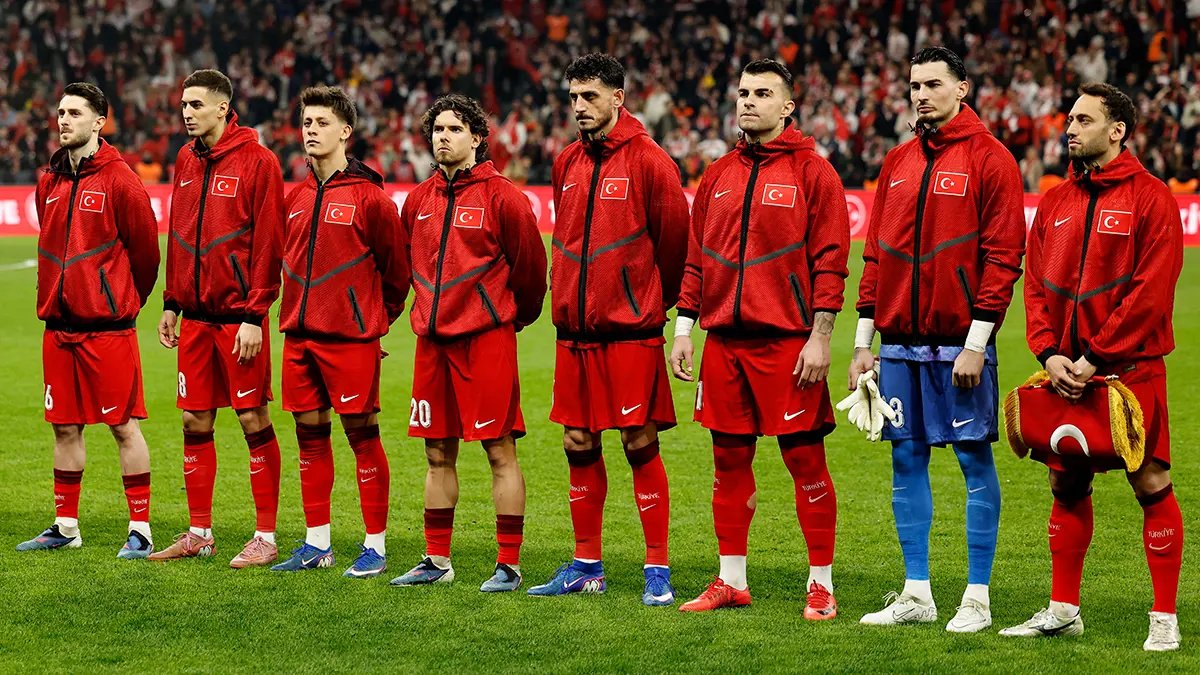 5 Futbolcu A Milli Takım Kadrosundan Çıkarıldı! Kosova Maçı Öncesi Nihai Karar Açıklandı