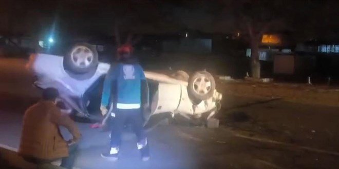 Şanlıurfa'da İki Araç Çarpıştı: İki Kişi Hayatını Yitirdi, İki Yaralı