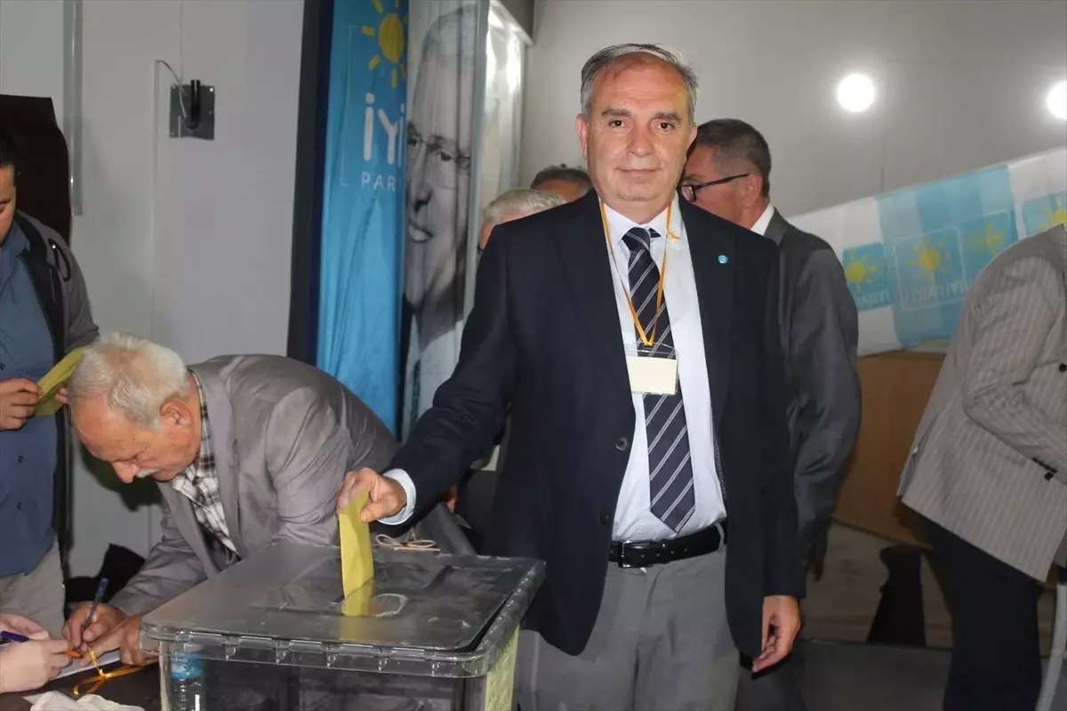 İYİ Parti Bafra'da 4. Olağan Kongre Yapıldı