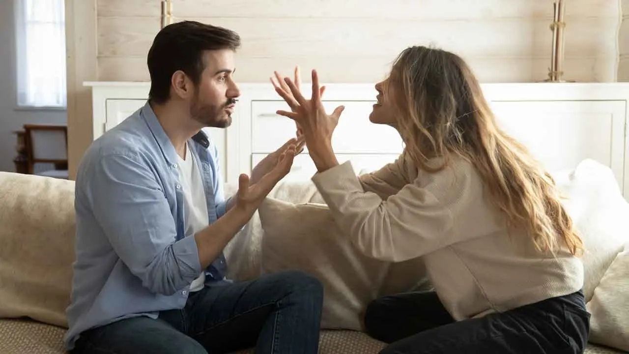 Toksik İlişki Nedir? Sağlıksız Bir İlişkinin Belirtileri Nelerdir?
