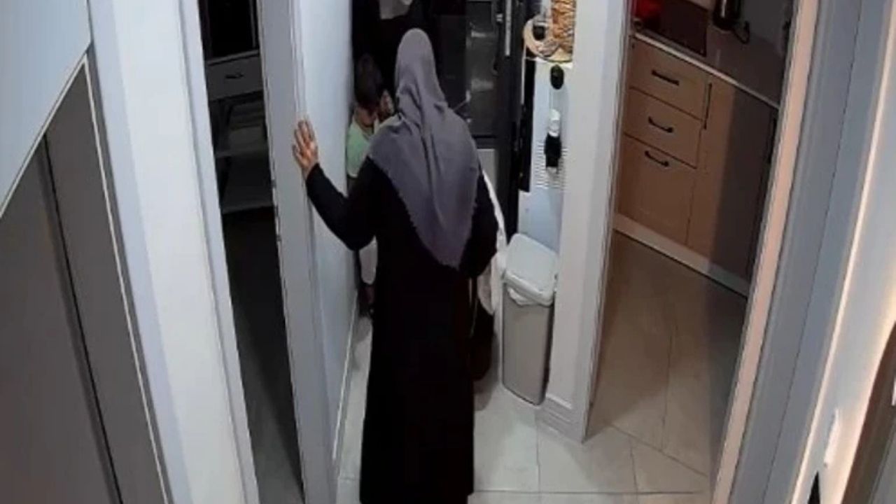 Güzellik Merkezine Gelen 75 Yaşındaki Kadının İnce Davranışı