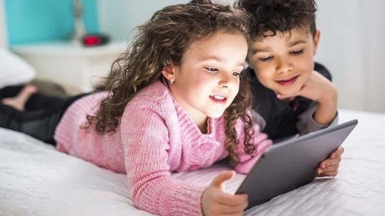 Ekran Süresi Çocukları Nasıl Etkiliyor? Uzmanlar Açıklıyor