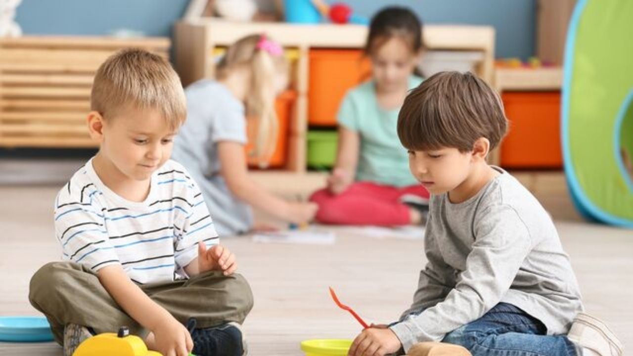 Çocuğunuz Okulda Arkadaş Edinemiyor Mu? Ne Yapmalısınız?