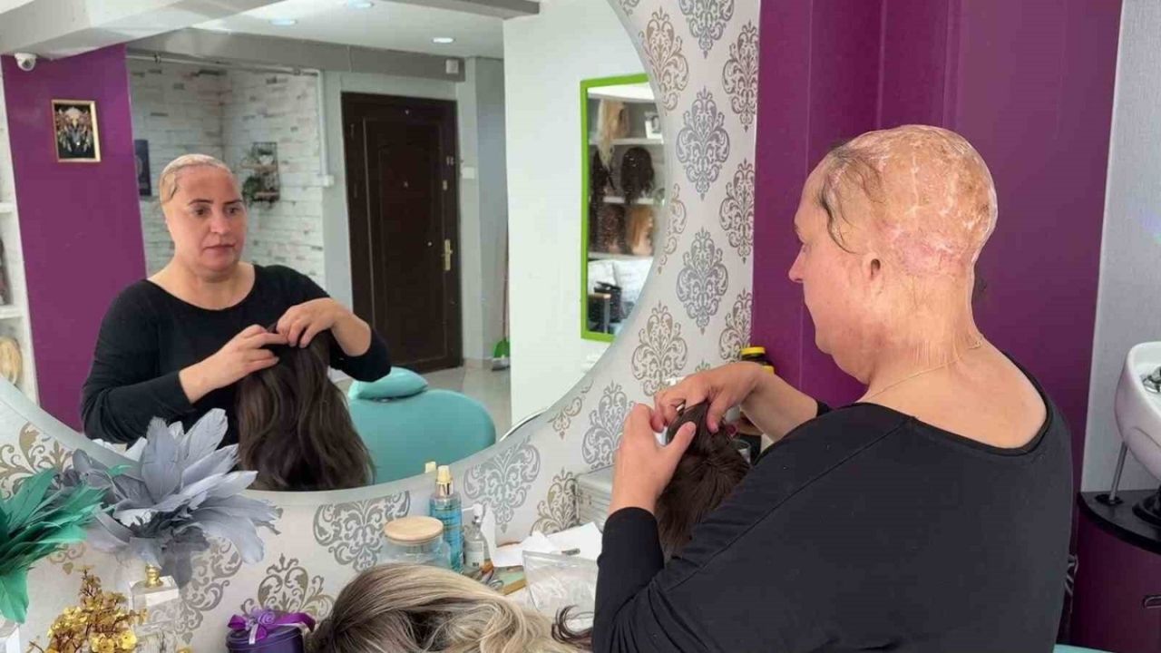 Asiye Koçuk’un Acısı Umuda Dönüştü: 34 Yıldır Peruk Yapıyor