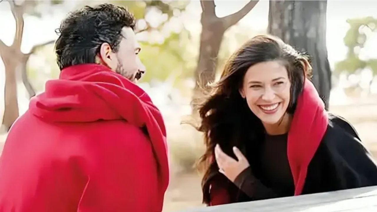Devrim Özkan ve Deniz Can Aktaş aşklarını böyle ilan etti