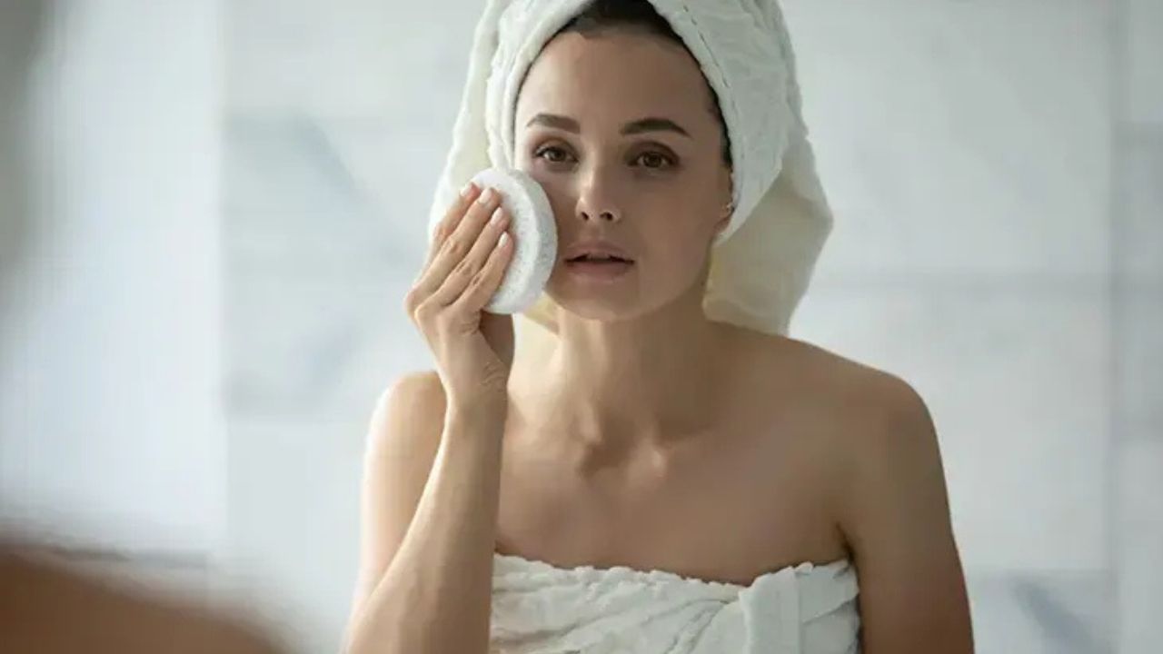 Işıltılı Bir Cilt İçin Deneyebileceğiniz Doğal Peeling Yöntemleri