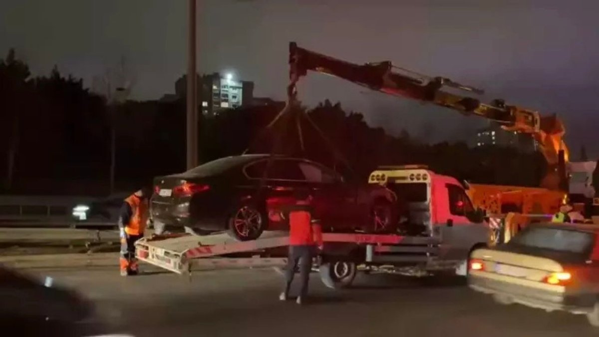 Başakşehir'de Zincirleme Trafik Kazası: 5 Kişi Yaralandı