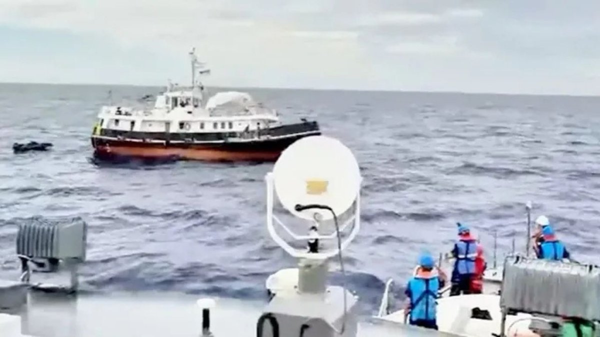 İçişleri Bakanı Çiftçi: Küresel Sumud Filosu’nda Arızalanan Tekne Güvenliğe Alındı