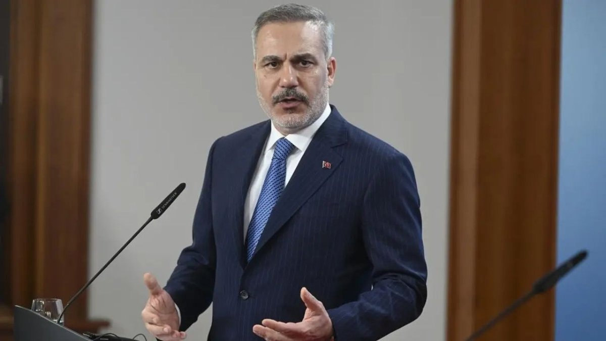 Bakan Fidan’dan Hürmüz Boğazı Açıklaması: “Mayın Temizleme Sürecine Katkı Vermeye Hazırız”