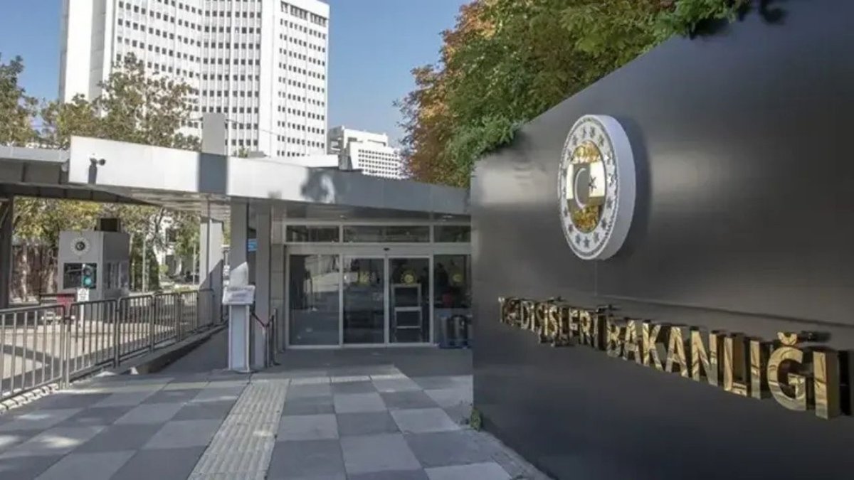 Karadenizde Türk Sahipli Gemiye İha’lı Saldırı Dışişleri Bakanlığından Açıklama İki Türk Vatandaşı Yaralı