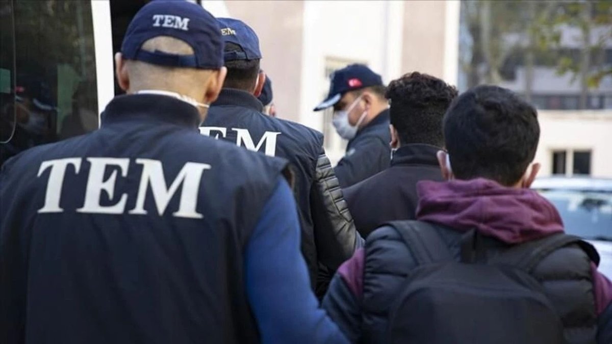 DEAŞ’a Şafak Baskını: 8 Şüpheli Gözaltına Alındı