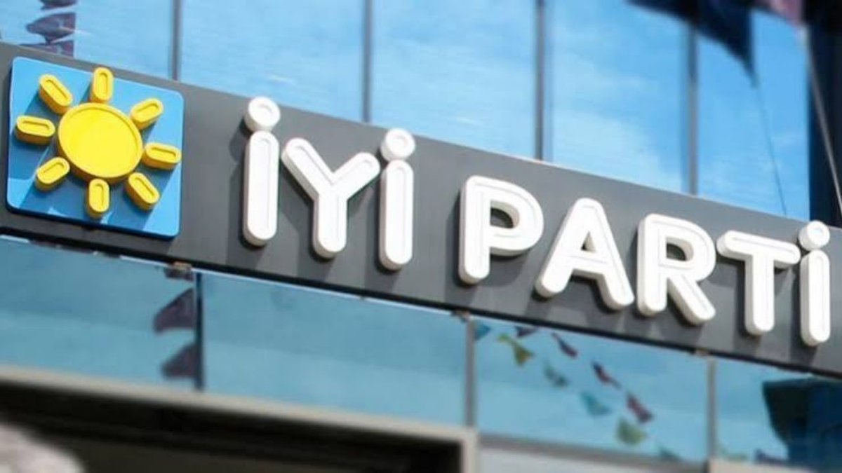 İYİ Parti Kocaeli’de İl Divanı Yenilendi: Yeni Görev Dağılımı Açıklandı