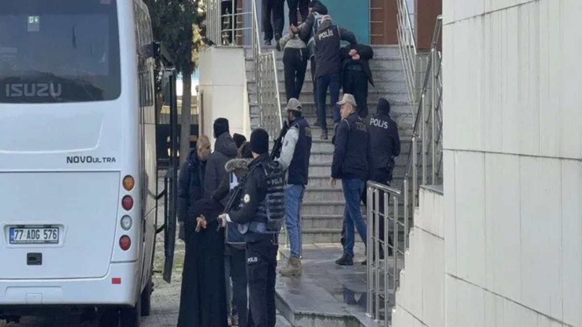 Yalova'da Üç Polis Şehit Oldu! DEAŞ Operasyonunda Gözaltı 63'e Çıktı