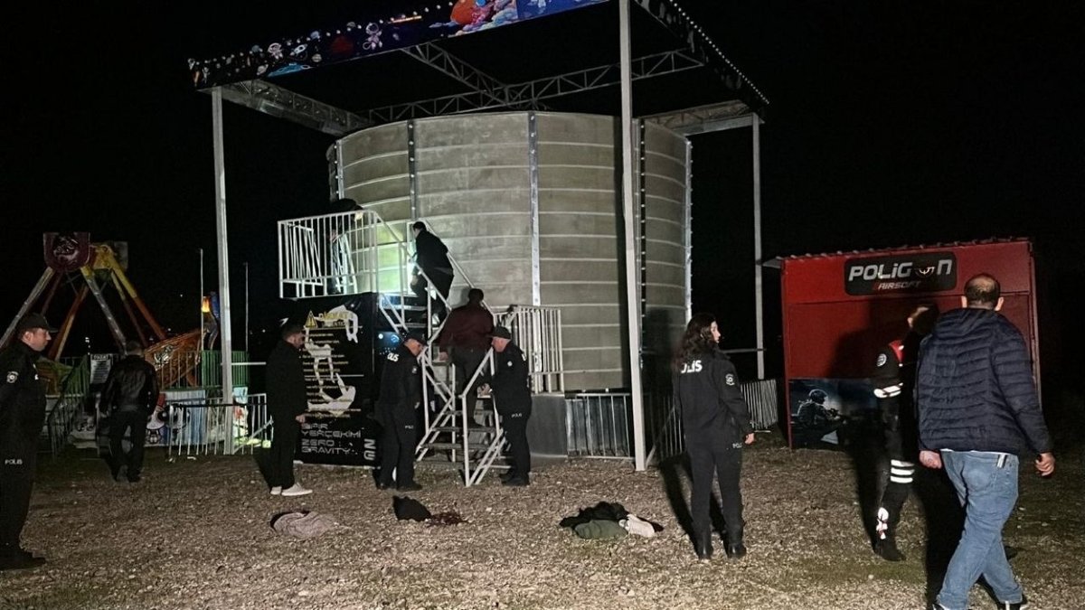 Edirne’de lunaparkta feci olay: Genç adamın son anları kamerada